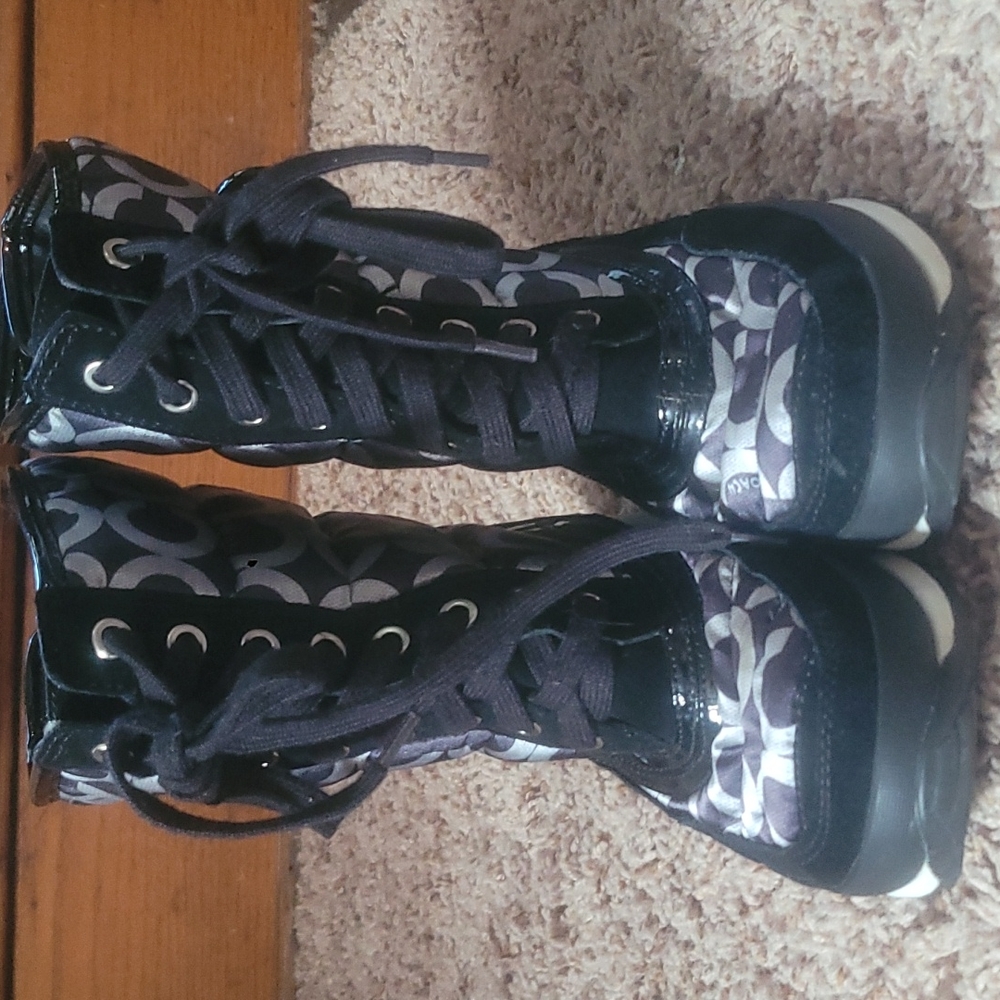 Coach womens winter boots